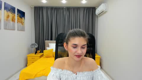 nicolewerti online show from 25, 1, 2025