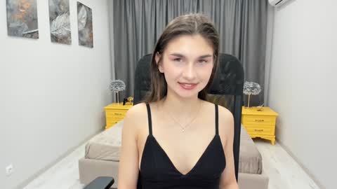 nicolewerti online show from 6, 2, 2025