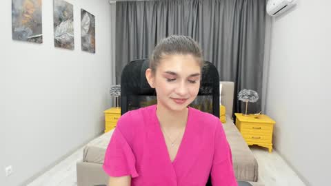 nicolewerti online show from 6, 2, 2025