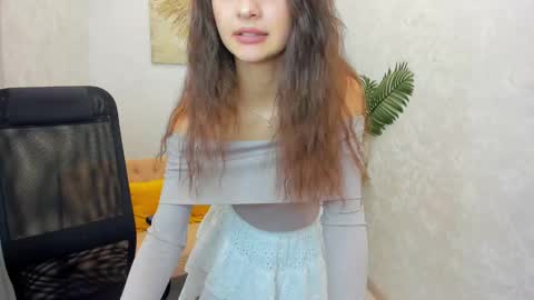 nicolewerti online show from 6, 3, 2025