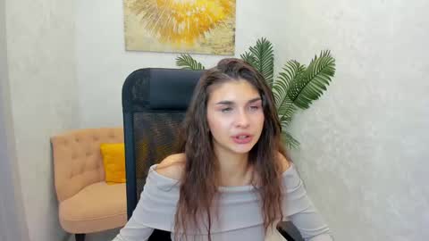 nicolewerti online show from 6, 3, 2025