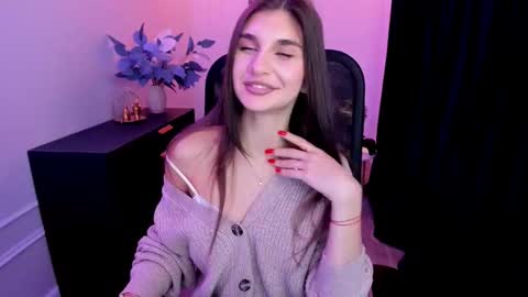 nicolewerti online show from 13, 9, 2025