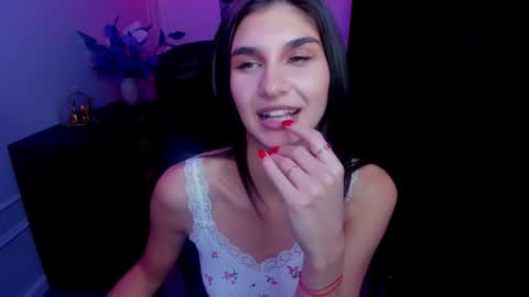 nicolewerti online show from 17, 9, 2025