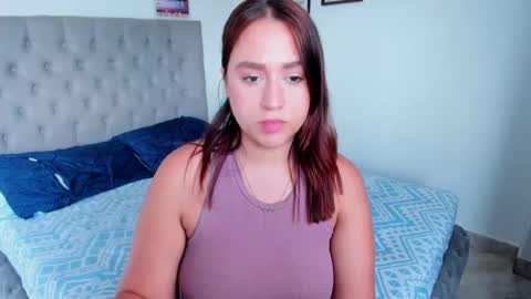 Snapshot of nicolewind_ chatting on 10, 2, 2025 ELIZABETH online show from 10, 2, 2025