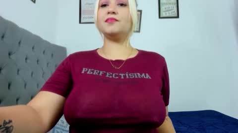 Snapshot of nicolewind_ chatting on 27, 9, 2025 ELIZABETH online show from 27, 9, 2025