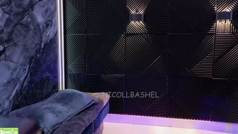 Nicoll  Independent model online show from 24, 1, 2025