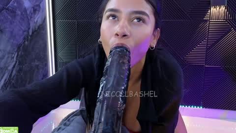 Nicoll  Independent model online show from 29, 1, 2025