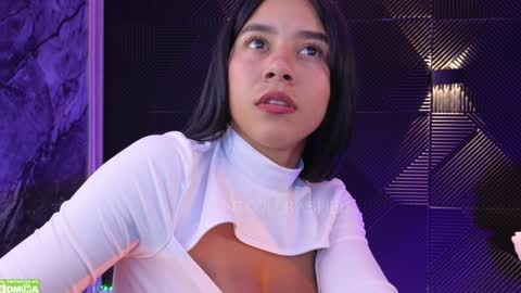 Nicoll  Independent model online show from 7, 2, 2025