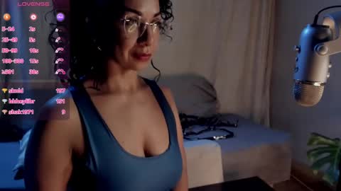 Mrs Nicolle online show from 24, 2, 2025