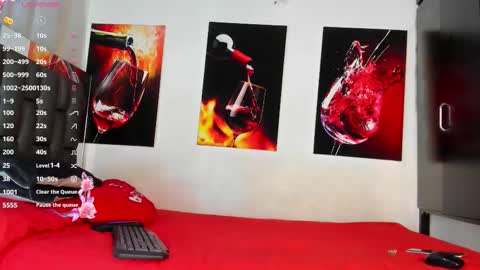 Snapshot of nicolle_hanks1 chatting on 7, 10, 2025 nicolle_hanks1 online show from 7, 10, 2025