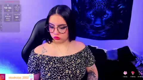 Snapshot of nicolle_ruizz chatting on 7, 6, 2026 Nicoll online show from 7, 6, 2026
