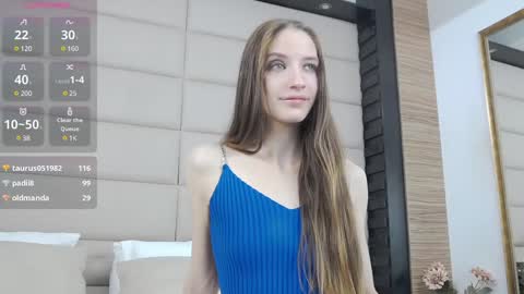 Snapshot of nicollemiles chatting on 8, 12, 2024 Nicolle online show from 8, 12, 2024