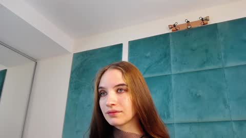 Snapshot of nicollemiles chatting on 4, 2, 2025 Nicolle online show from 4, 2, 2025