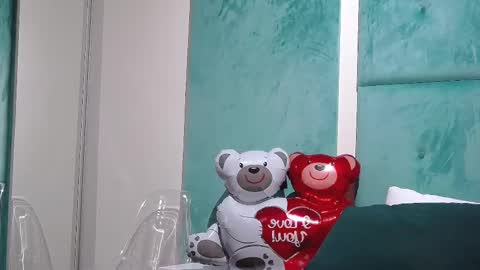 Snapshot of nicollemiles chatting on 17, 2, 2025 Nicolle online show from 17, 2, 2025