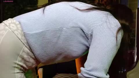 Nicolle online show from 12, 1, 2026