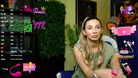 Nicolle online show from 4, 6, 2026