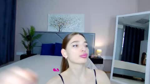 NicolRos online show from 8, 11, 2025