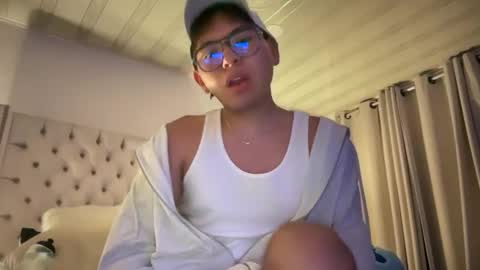 Snapshot of nicoxdulce chatting on 11, 5, 2026 nicoxdulce online show from 11, 5, 2026
