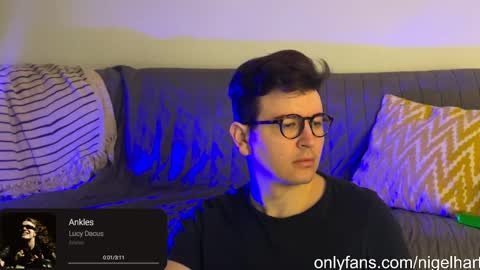 Nigel Hart online show from 3, 2, 2025