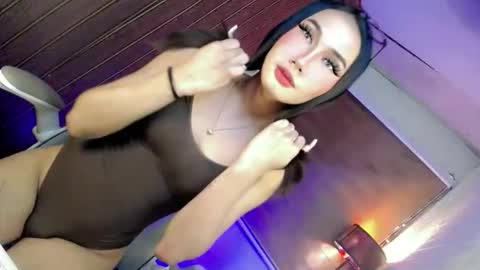 night_crystal1111 online show from 27, 4, 2026