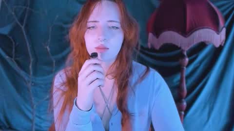 Snapshot of night_liliths chatting on 5, 10, 2025 Lilitht online show from 5, 10, 2025