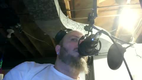 nightlifecouple online show from 8, 1, 2025