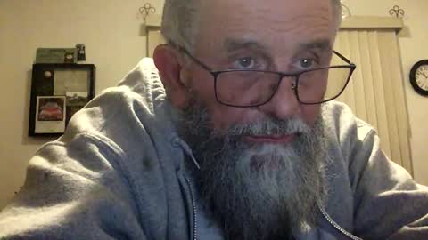 nightmoves1970 online show from 4, 11, 2025