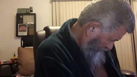 nightmoves1970 online show from 6, 11, 2025