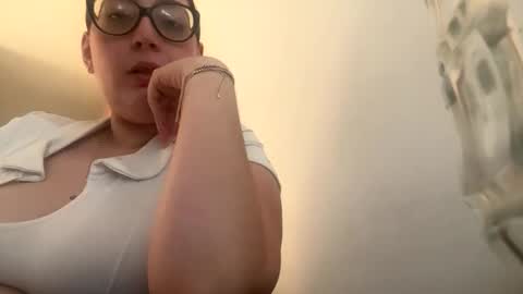 Anni online show from 8, 3, 2026