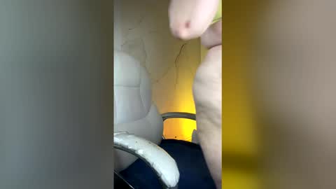 Anni online show from 22, 4, 2026