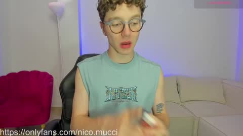 Nicolas Mucci online show from 4, 2, 2025