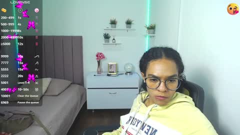          online show from 17, 12, 2024