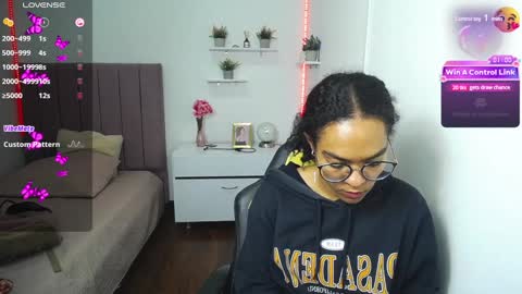          online show from 14, 1, 2025