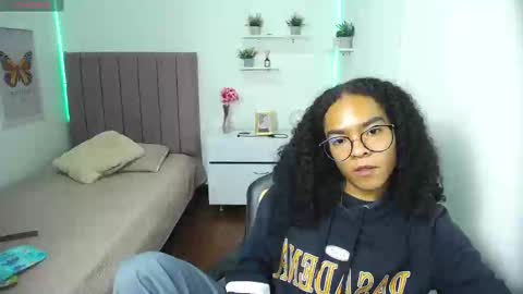          online show from 21, 2, 2025