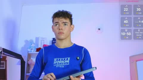 Snapshot of nijinsky_latinboy chatting on 7, 5, 2026 Nijinsky online show from 7, 5, 2026
