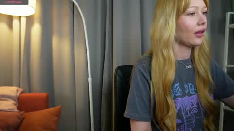 Snapshot of nika_dream_ chatting on 18, 5, 2026 LIana online show from 18, 5, 2026