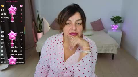 Snapshot of nika_light chatting on 8, 11, 2025 Nika light online show from 8, 11, 2025