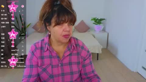 Snapshot of nika_light chatting on 25, 11, 2025 Nika light online show from 25, 11, 2025