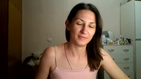 nika_smily online show from 21, 7, 2026