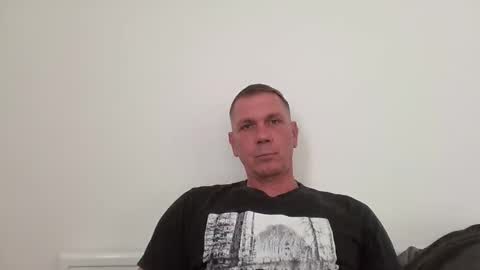 nikan77 online show from 17, 4, 2026