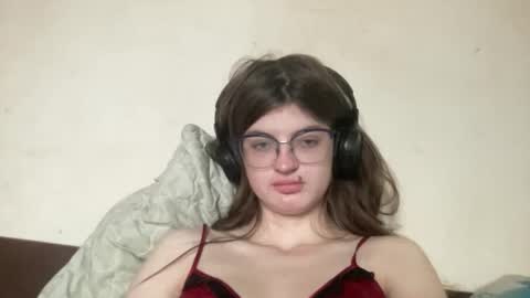 Snapshot of nikaxzimax chatting on 25, 10, 2025 NikaXZimax online show from 25, 10, 2025