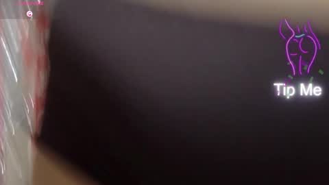 Snapshot of nike_aj chatting on 2, 12, 2025 Nike online show from 2, 12, 2025