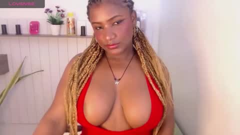 nikitakisskm online show from 5, 3, 2025