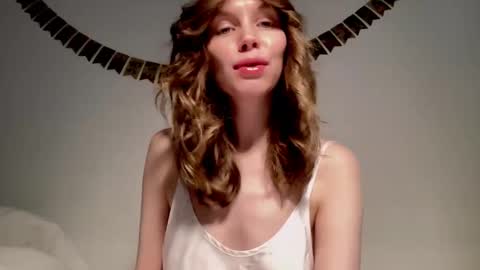 Nikki online show from 9, 1, 2025