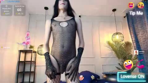 Snapshot of nikki_vesper chatting on 23, 5, 2026 nikki_vesper online show from 23, 5, 2026