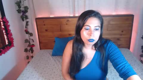 NikkieMilky online show from 18, 2, 2026