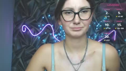 nikkikiss___ online show from 26, 7, 2026