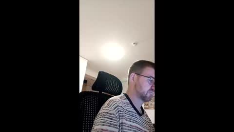 Snapshot of niklatus3987 chatting on 21, 4, 2026 niklatus3987 online show from 21, 4, 2026