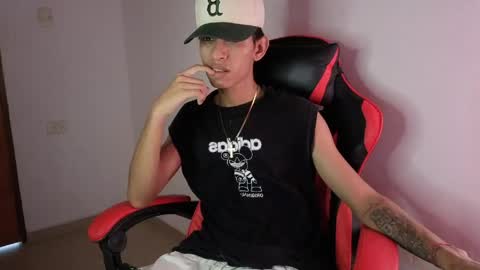 niklaus_wolf online show from 20, 4, 2026