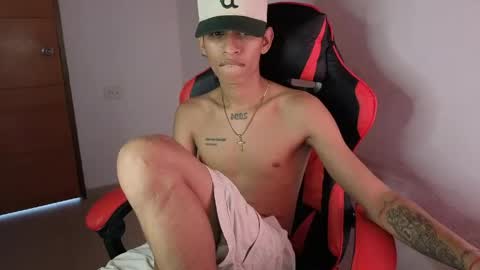 niklaus_wolf online show from 22, 4, 2026